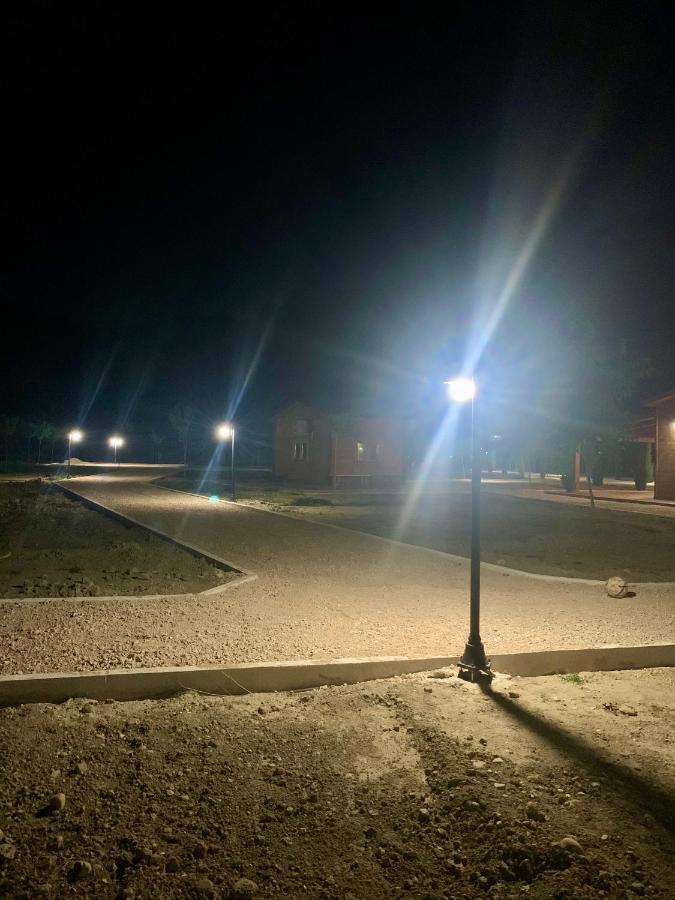 Granja Escuela Con Bungalows San Martín de la Vega Eksteriør bilde